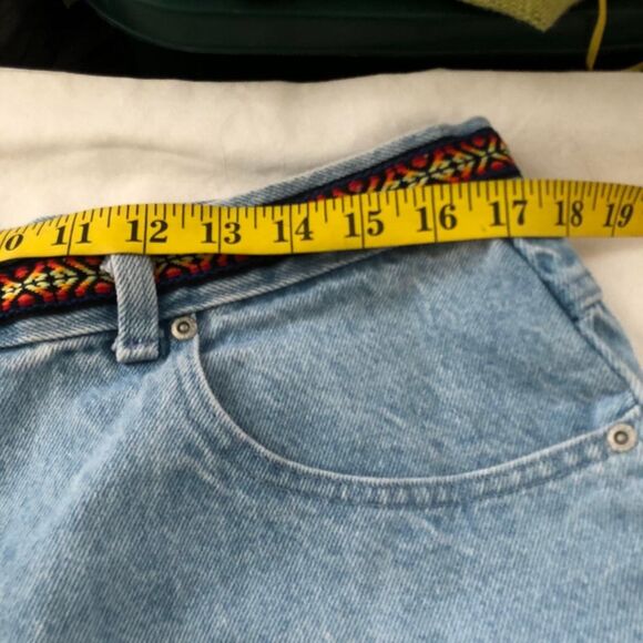 90s vintage plus size High-waist light blue denim jean Faded Glory Aztec shorts - Picture 5 of 8